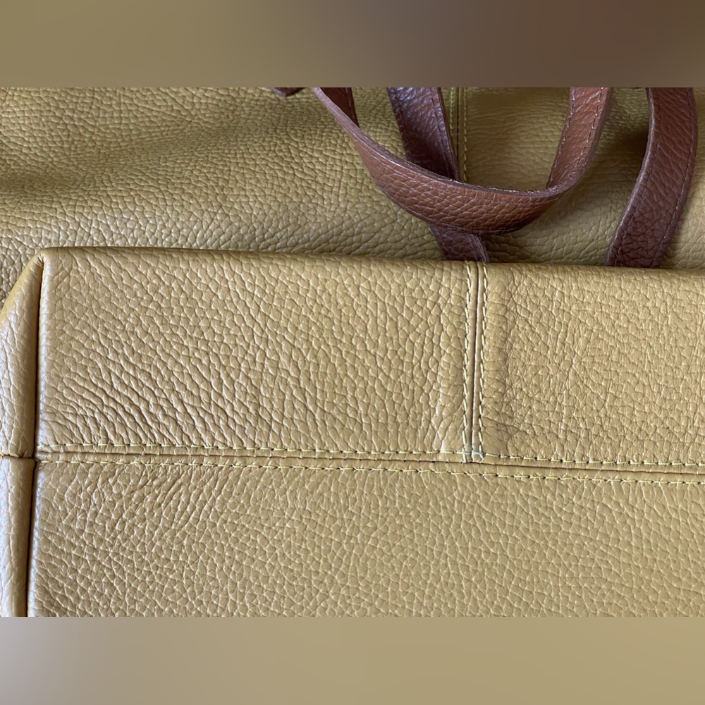 Italian Leather Shoulder Bag: Handmade Elegant Shopper Tote by LussoinPelle - Picture 5 of 11